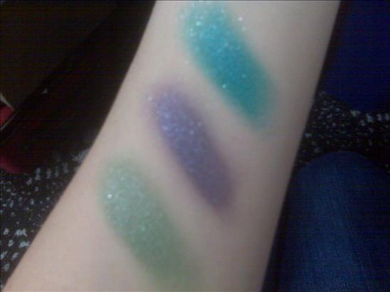 urban decay spring 2010 shadows swatches 1