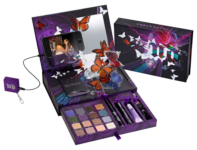 Urban Decay holiday 2011 Book of Shadows IV