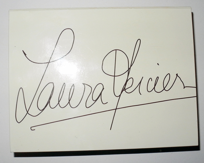 Laura Mercier Bonne Mine Palette Review and Swatches