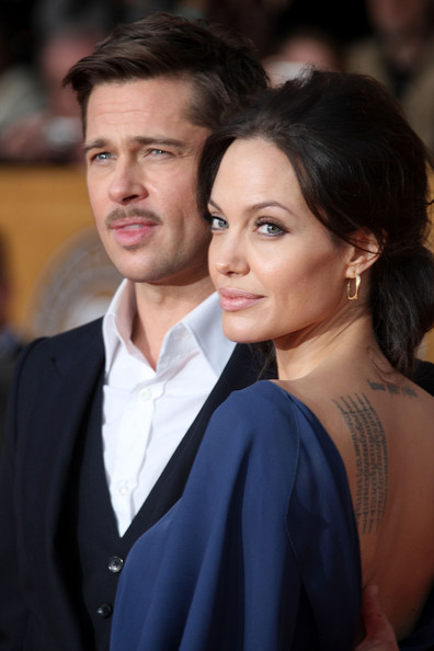  Angelina Jolie and Brad Pitt at the SAG Awards 2009