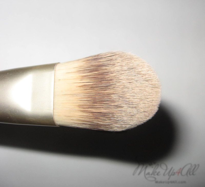 No7 Foundation Brush Review and Photos MakeUp4All